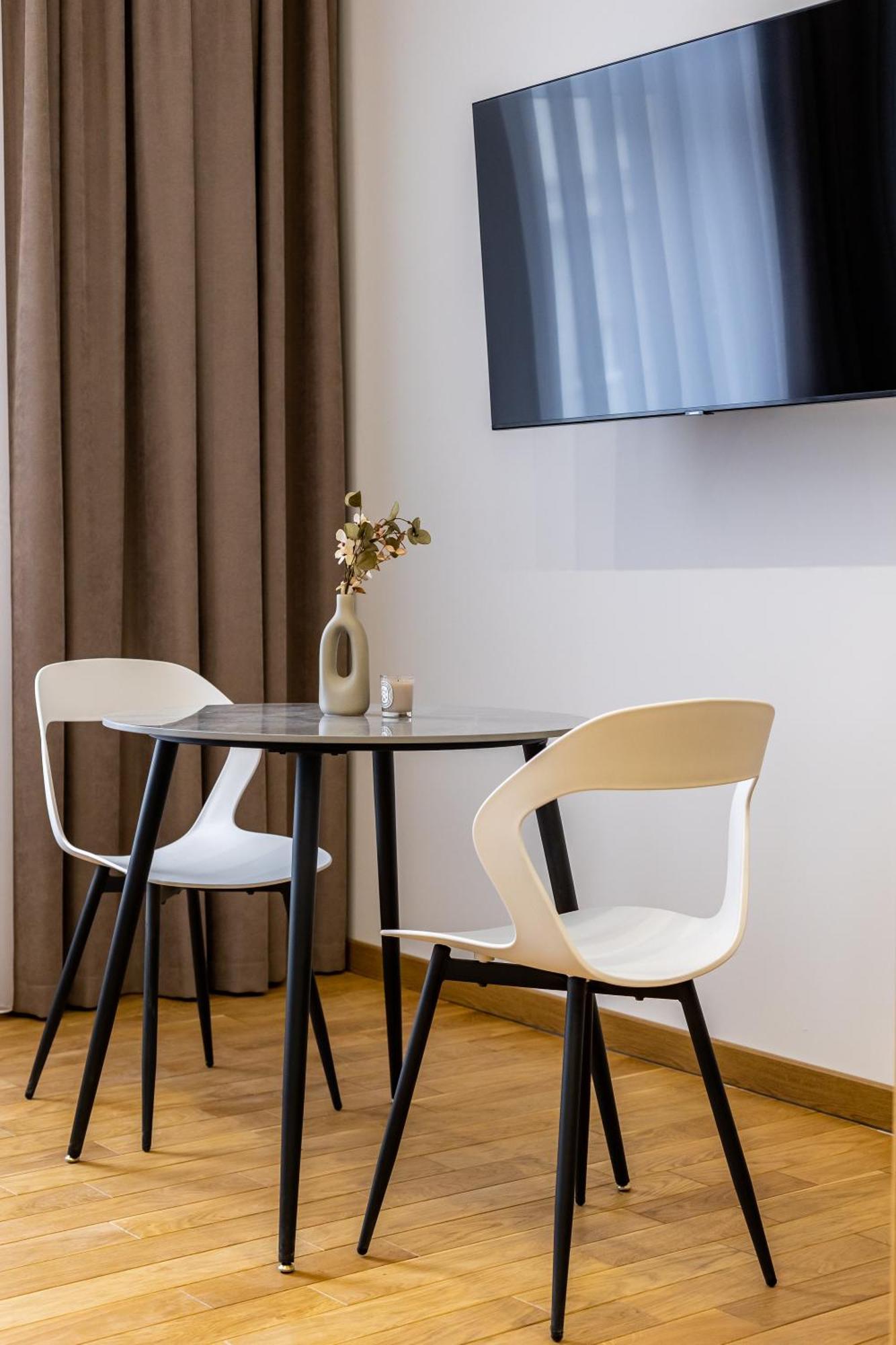 Doroshenka Premium Apartments Lviv Luaran gambar