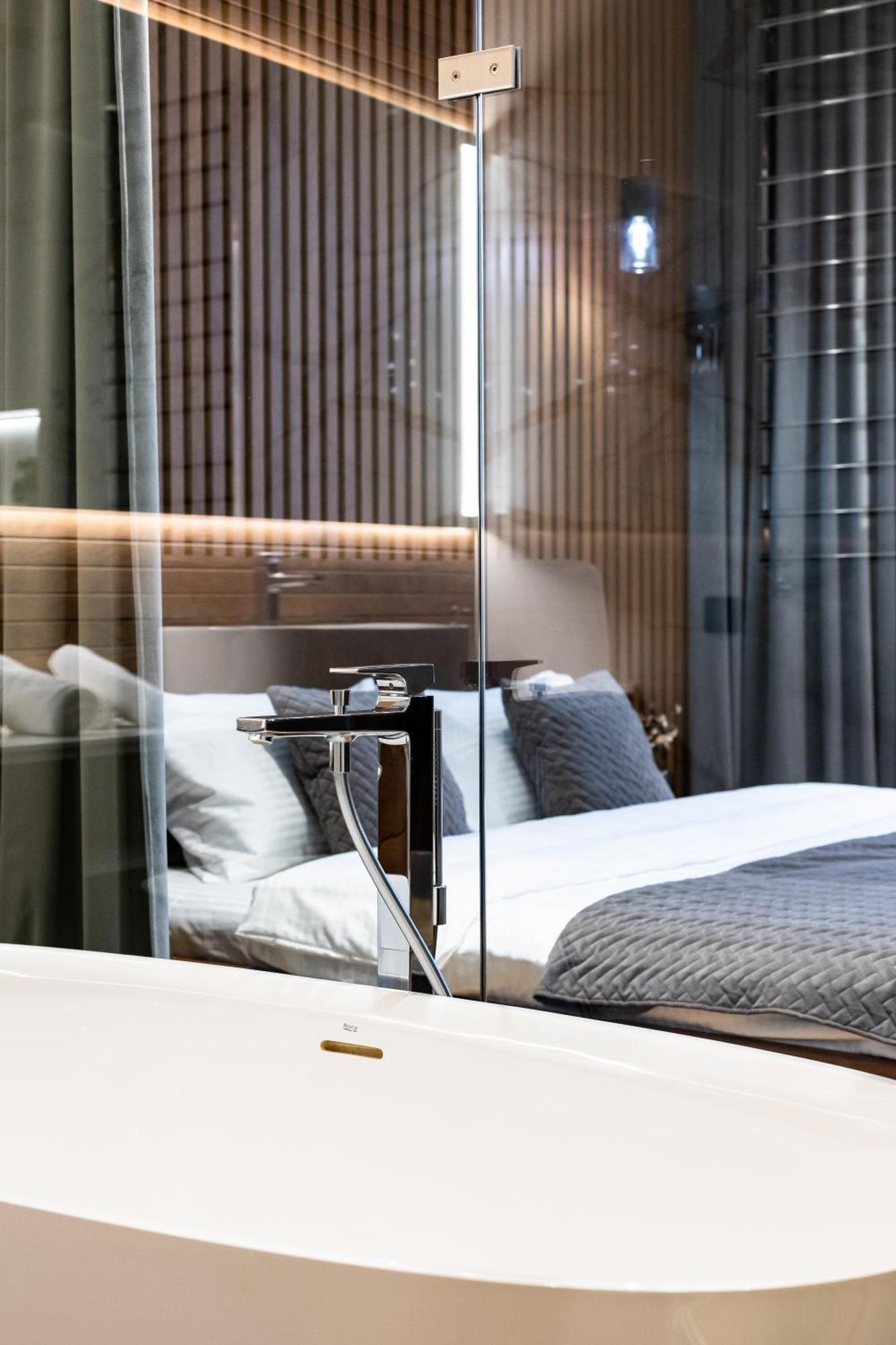 Doroshenka Premium Apartments Lviv Luaran gambar